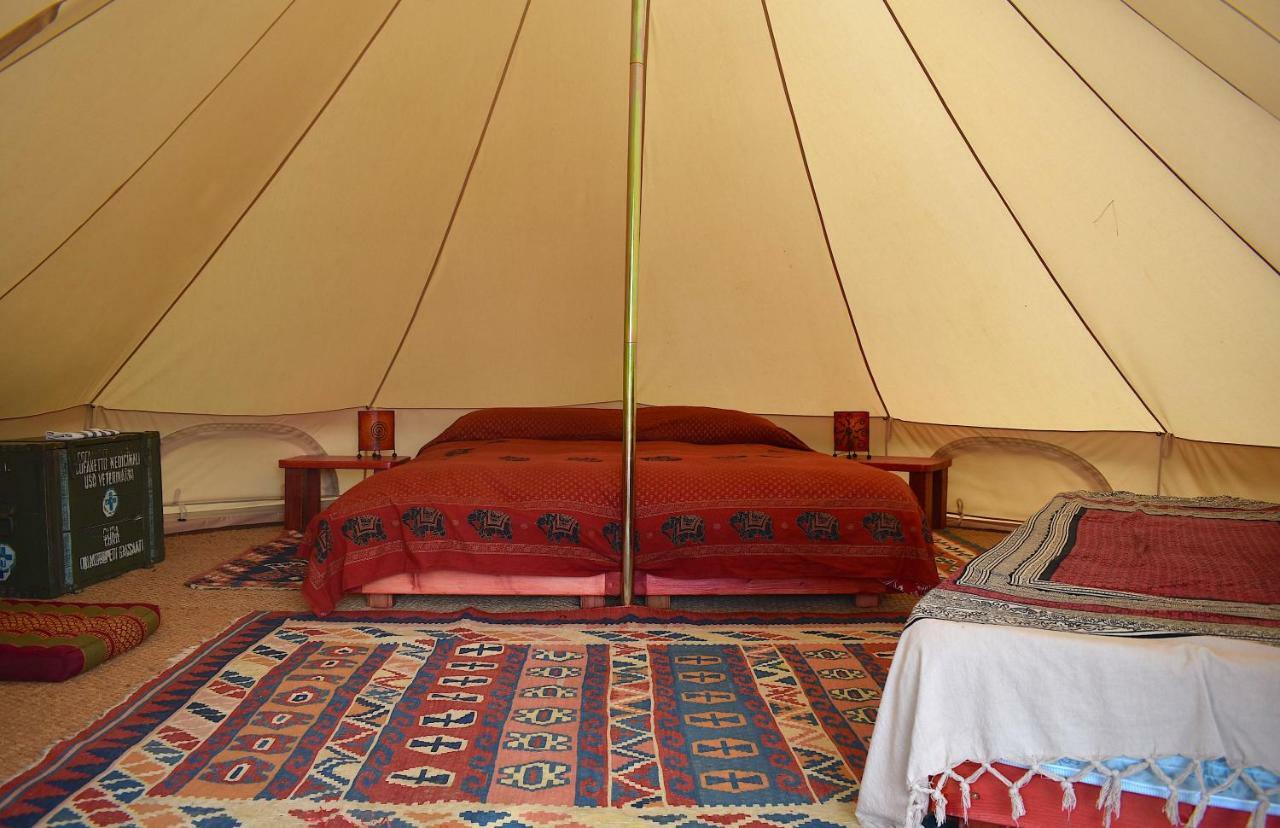 Podere Di Maggio - Glamping Tent 2 Санта-Фьора Экстерьер фото
